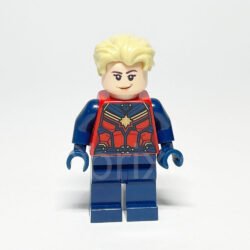 LEGO Super Heroes Minifigur Captain Marvel (SH0772) – Vorderansicht