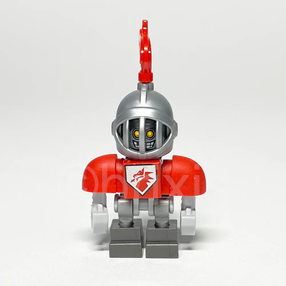 LEGO NEXO KNIGHTS Minifigur Macy Bot (NEX049) - LEGO NEXO KNIGHTS Minifigur Macy Bot NEX049 gebraucht LEGO NEXO KNIGHTS Minifigur Macy Bot (NEX049) – Vorderansicht
